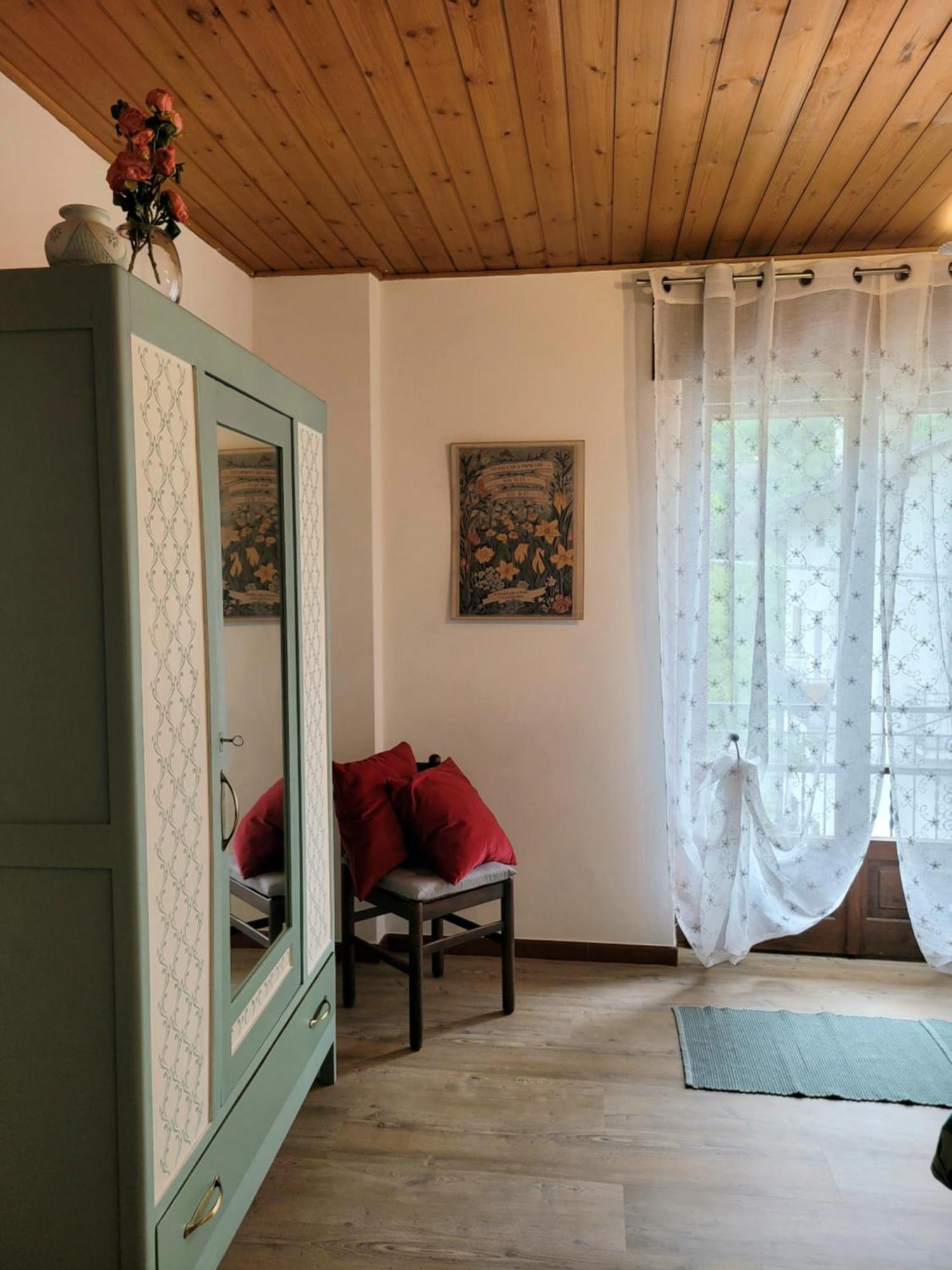 Casa Pepe Con Parcheggio Lägenhet Malesco Exteriör bild